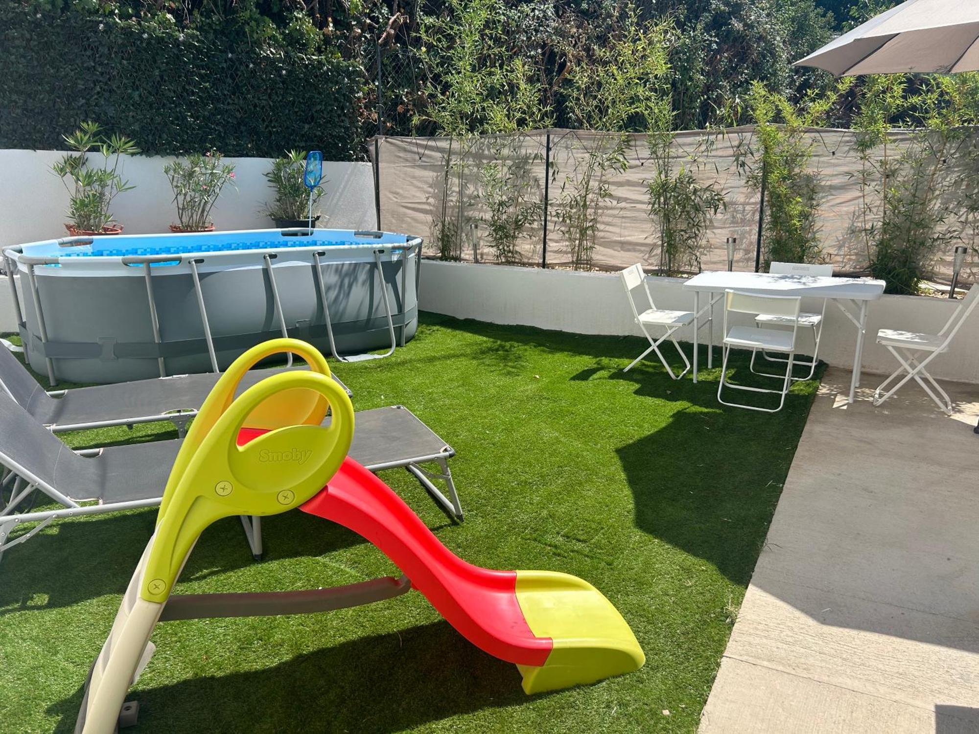 Maison, Jardin, Piscine Parking Pres D'Aix Centre Venelles Luaran gambar